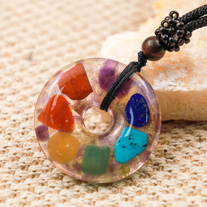 Pyramide d'orgone de protection naturelle des chakras