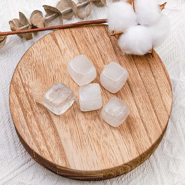 Cube de cristal pur de quartz transparent Olivenorma 
