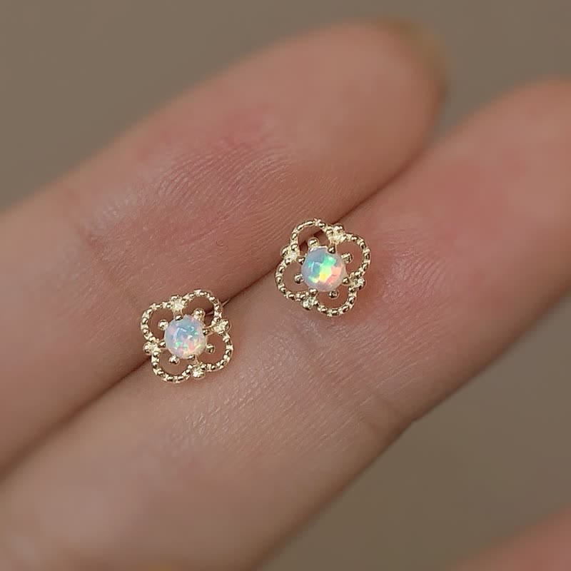 Boucles d'oreilles rhombiques délicates en opale vintage Olivenorma 