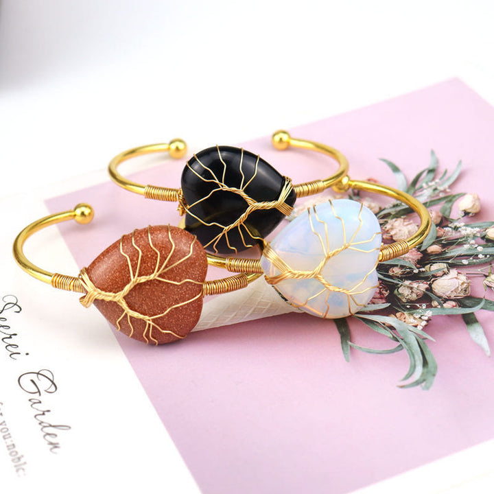 Bracelet en cristal naturel en forme de cœur enveloppé de fil de cuivre doré Olivenorma 