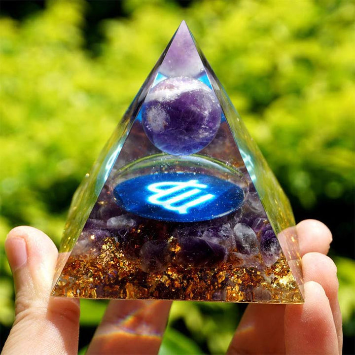 Pyramide d'orgone du zodiaque Vierge en améthyste Olivenorma