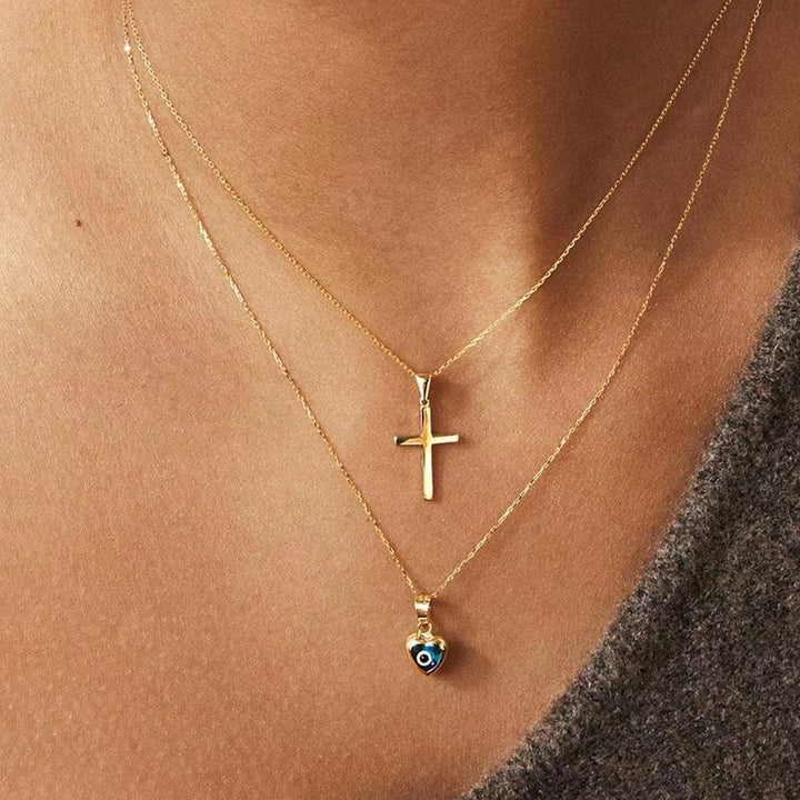 Collier en acier titane avec topaze bleue et mauvais œil Olivenorma