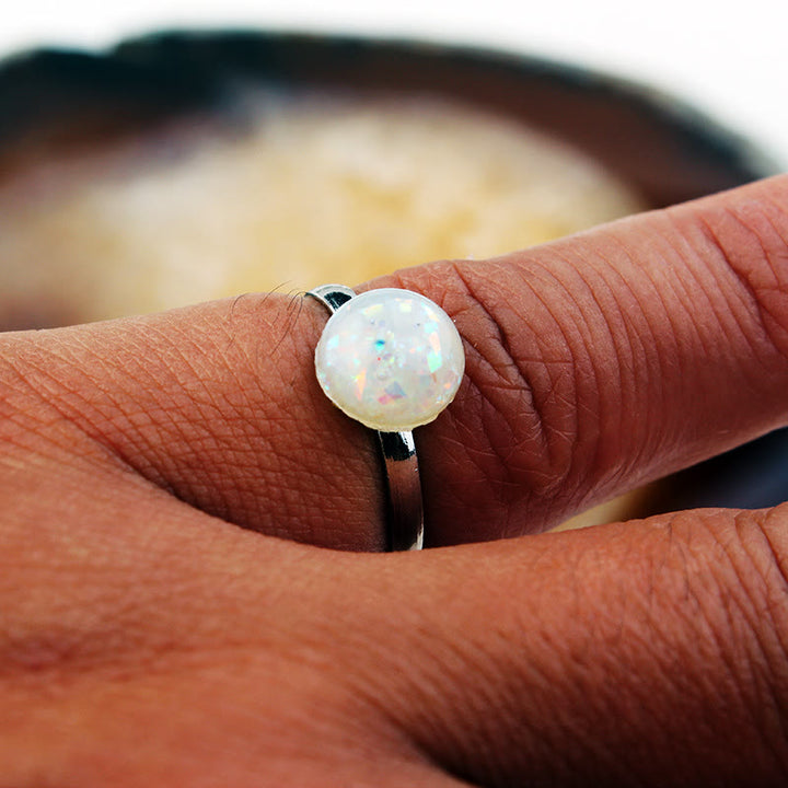Bague ajustable simple en demi-cercle avec opale et pierre de lune Olivenorma