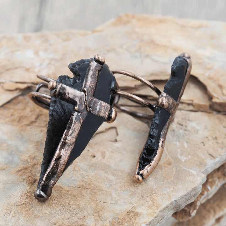 Bague en forme de croix avec bouclier en obsidienne naturelle Olivenorma