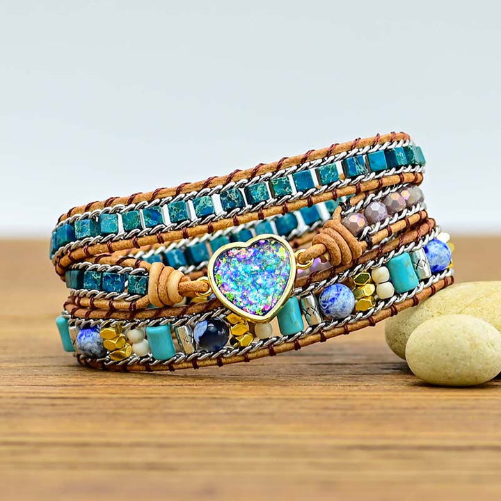 Bracelet enroulé en forme de cœur avec pierre de l'empereur