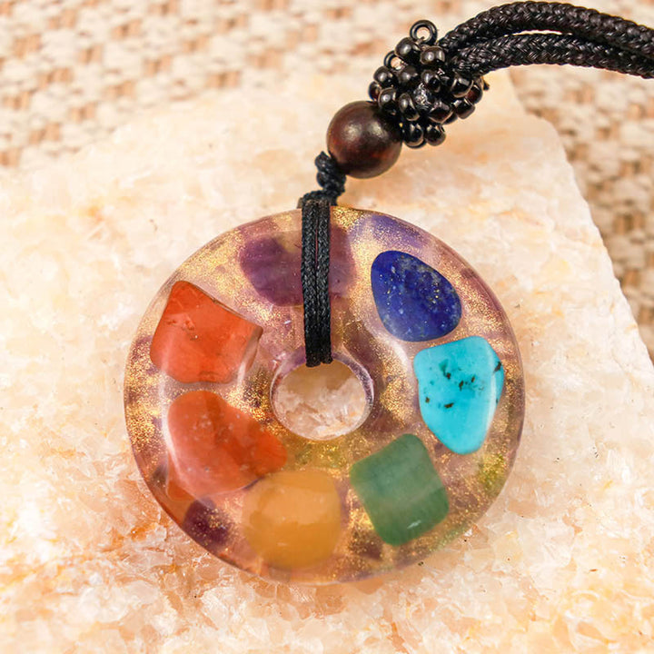 Pyramide d'orgone de protection naturelle des chakras