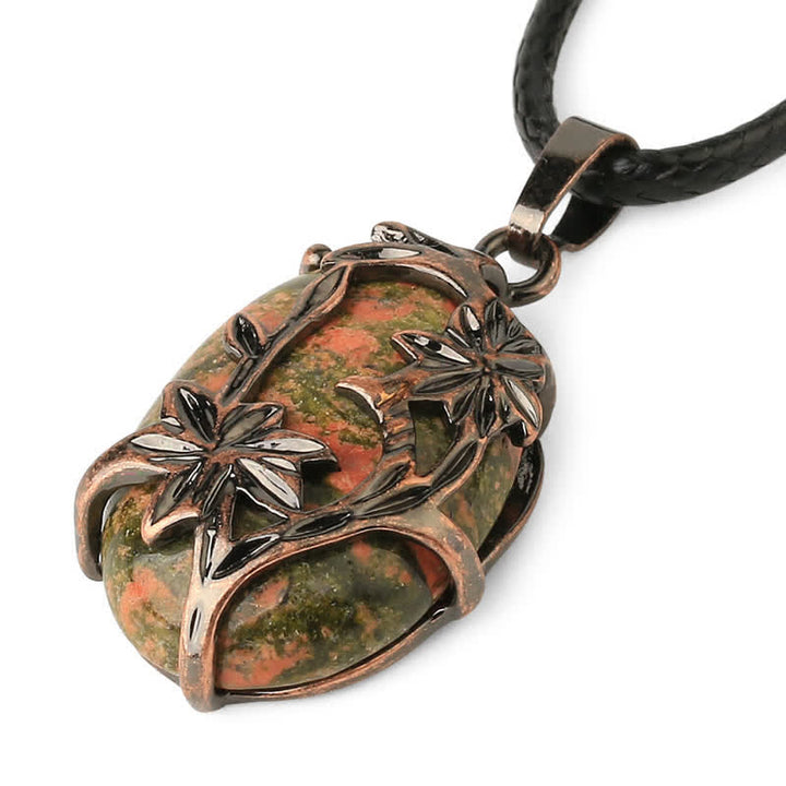 Collier en cristal enveloppé de fleurs en laiton et améthyste Olivenorma