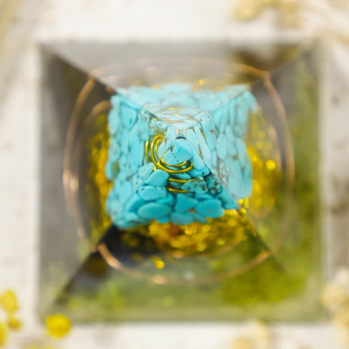 Pyramide d'orgone arbre de vie turquoise Olivenorma