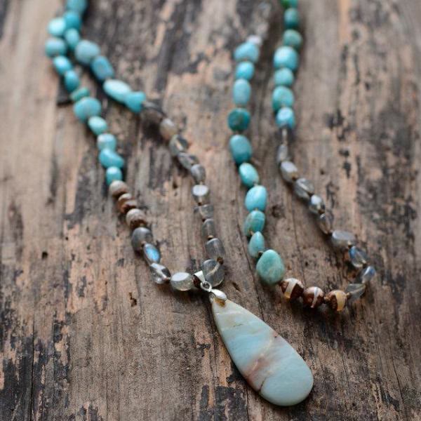 Pendentif Mala en pierre de cristal d'amazonite, de labradorite et d'agate Olivenorma