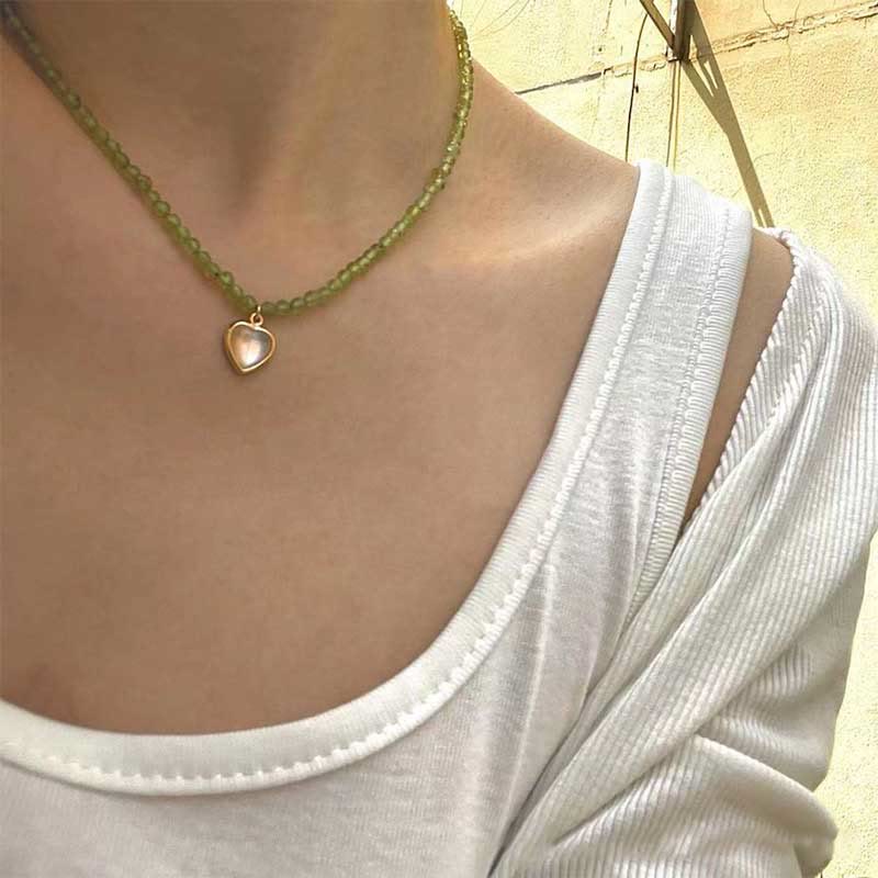 Collier avec pendentif en métal et cristal naturel Olivenorma
