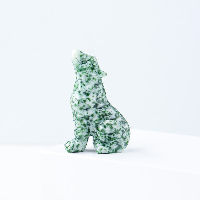 Décoration en pierre précieuse sculptée en forme de loup en cristal Olivenorma de 2 po