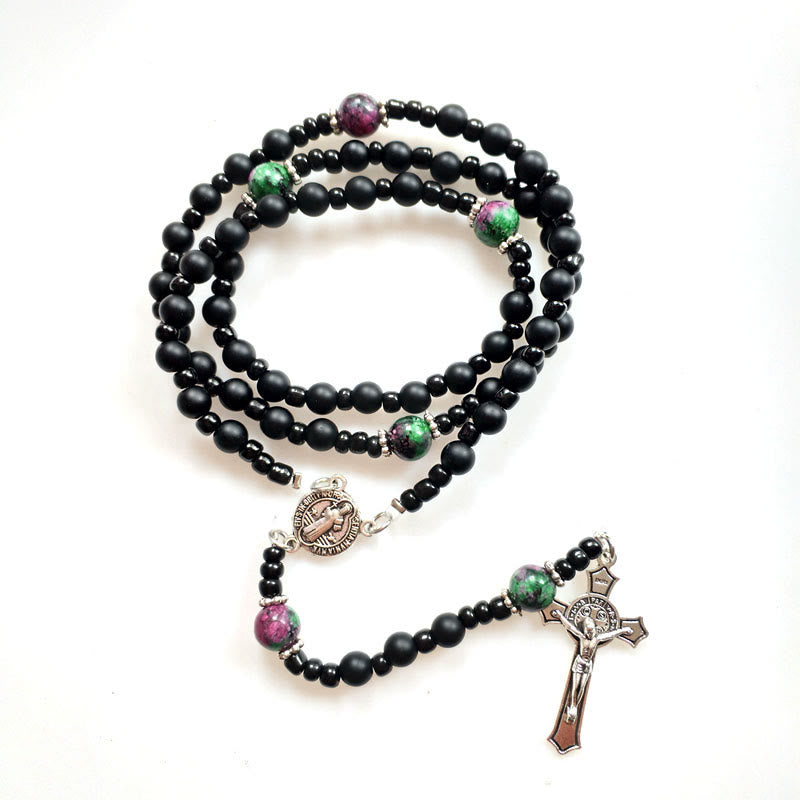 Collier chapelet en forme de croix avec onyx noir, rubis et zoïsite Olivenorma