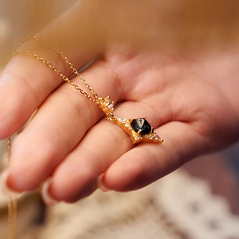 Collier en topaze bleue naturelle de Londres « Eternal Bliss » Olivenorma 