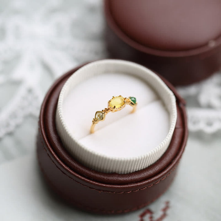 Bague rétro délicate en ambre avec pierres précieuses Olivenorma