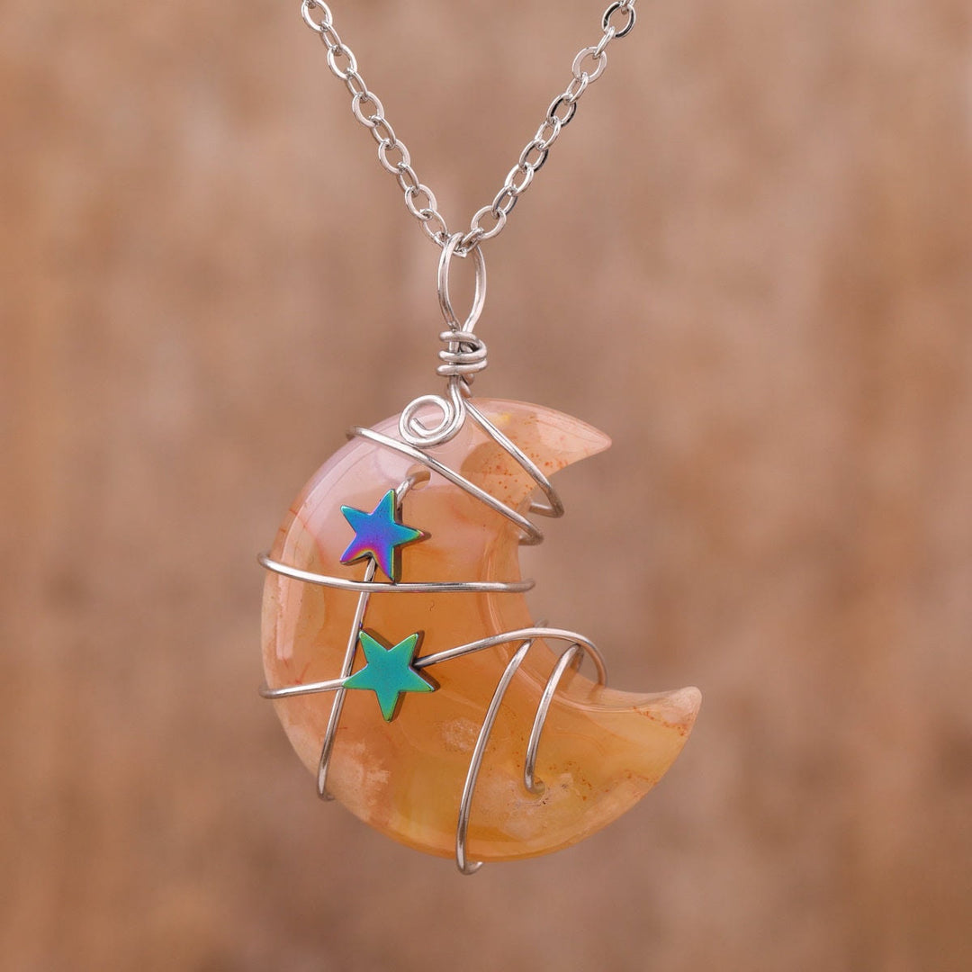 Collier étoile enveloppé de fil de lune en cristal de quartz Olivenorma