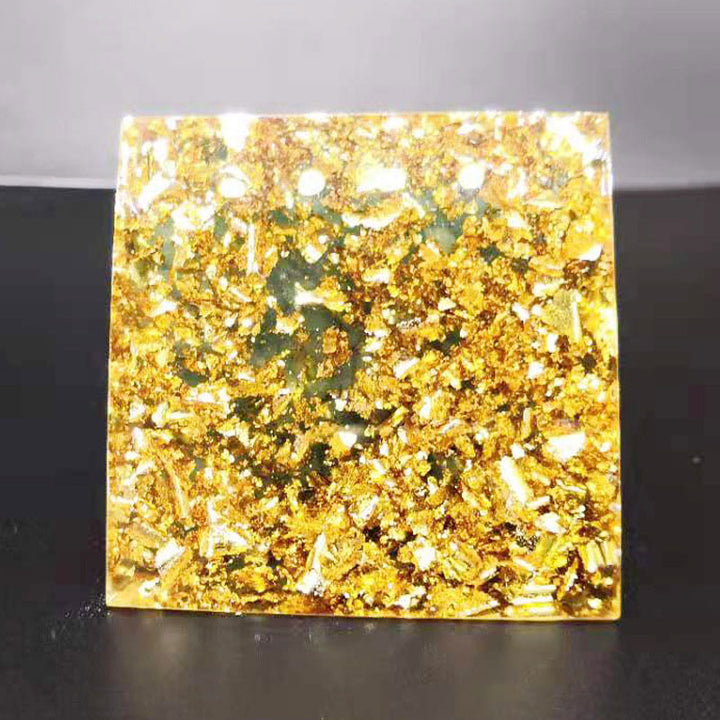 Pyramide d'orgone Lotussy en aventurine verte Olivenorma