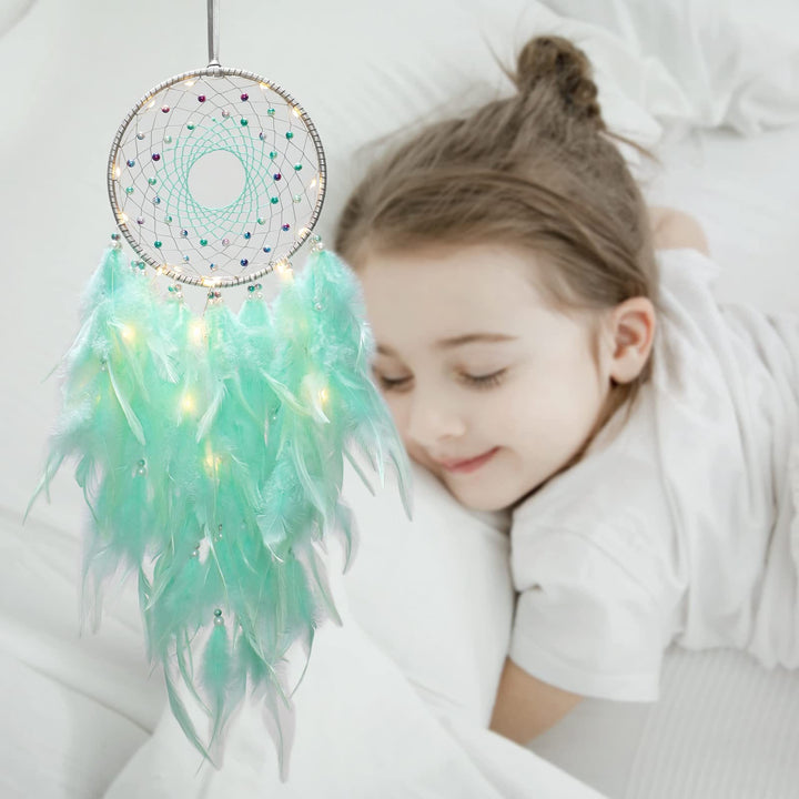 Attrape-rêves en plumes fait main avec éclairage LED Olivenorma