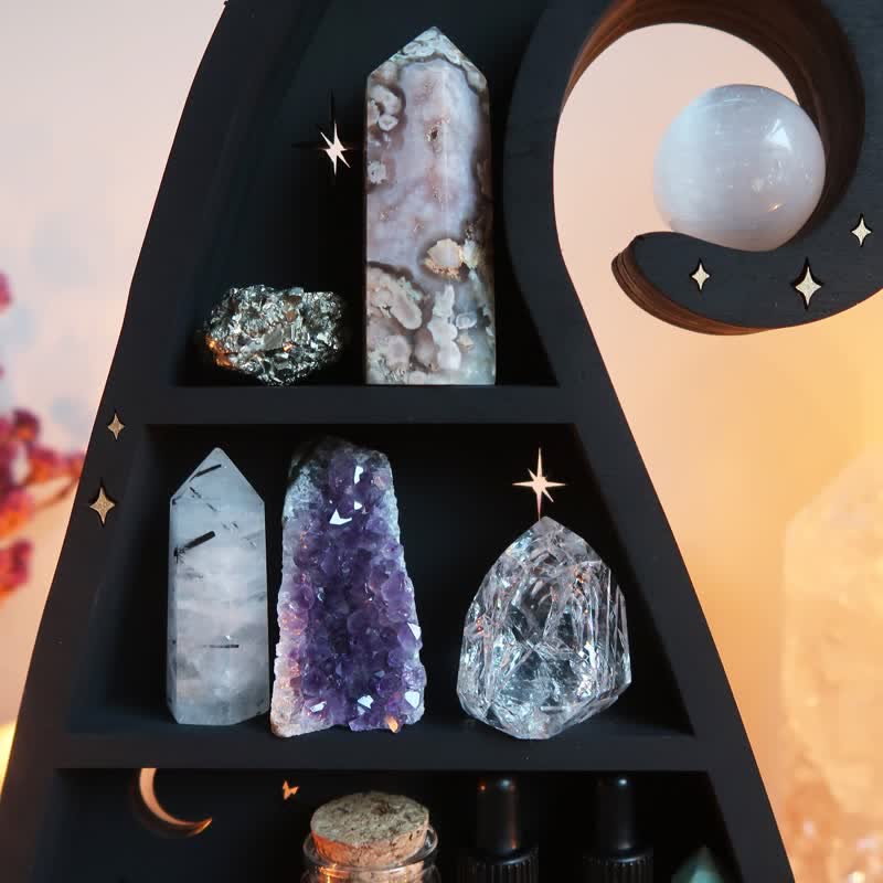 Etagère en cristal et bois avec chapeau de sorcière Olivenorma