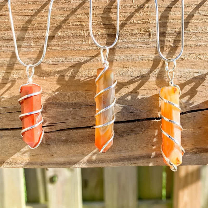 Collier en cristal à tête de balle à prisme hexagonal en cornaline Olivenorma