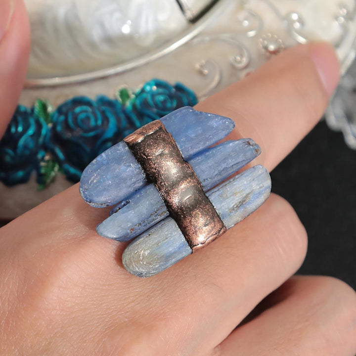 Bague ajustable en cyanite naturelle Olivenorma