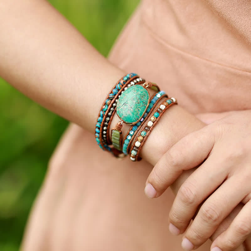 Bracelet enroulé tricoté à la main avec cristal de guérison turquoise Olivenorma