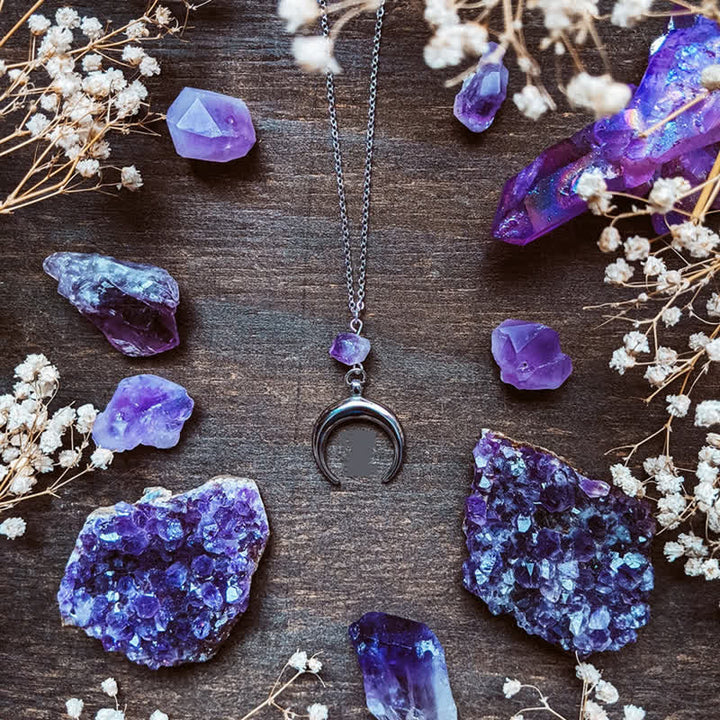 Olivenorma "LUNATHYST" - Collier avec pendentif lune sorcière en améthyste