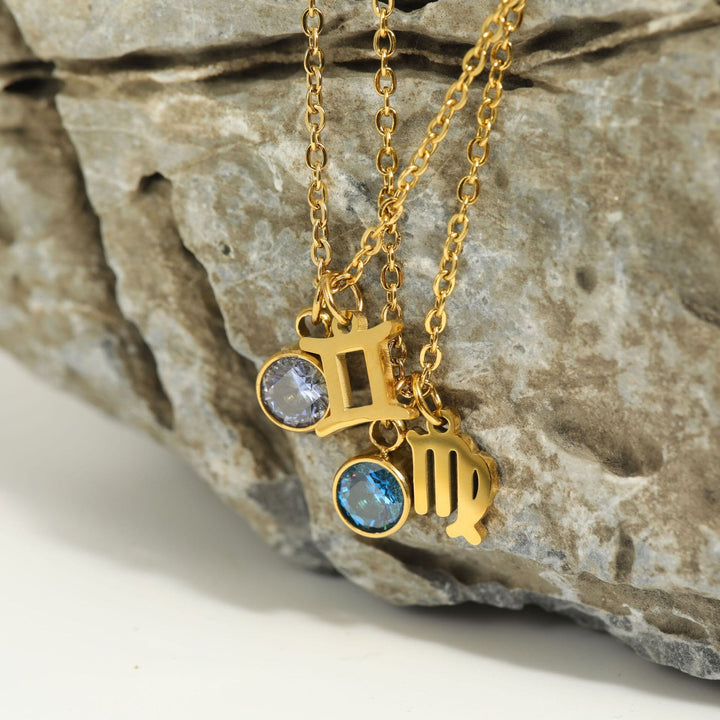 Collier en acier inoxydable avec pierre de naissance et runes du zodiaque Olivenorma