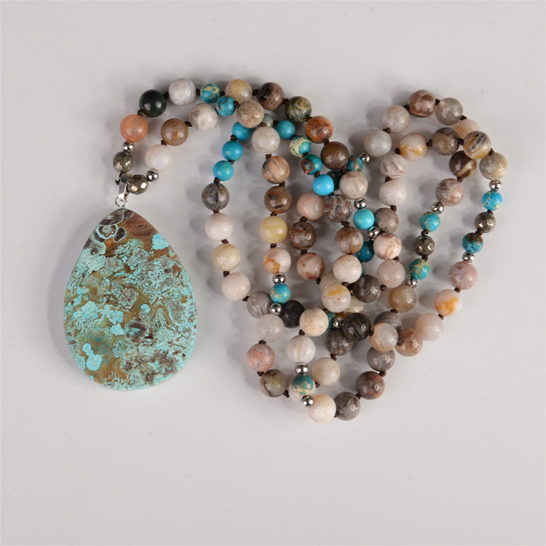 Collier de perles de turquoise africaines naturelles fait main Olivenorma 