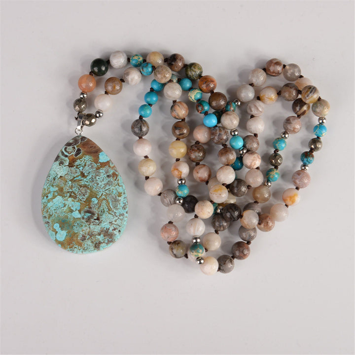 Collier de perles de turquoise africaines naturelles fait main Olivenorma 