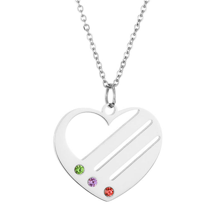 Collier avec pendentif en forme de cœur et pierre de naissance en diamant découpé Olivenorma