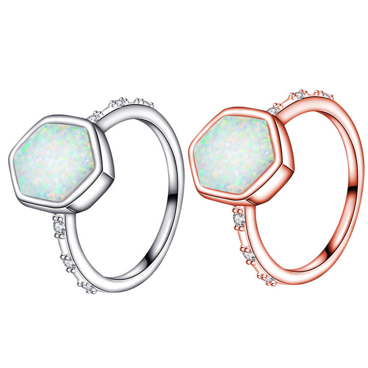 Bague Olivenorma en zircon brut opale hexagonale