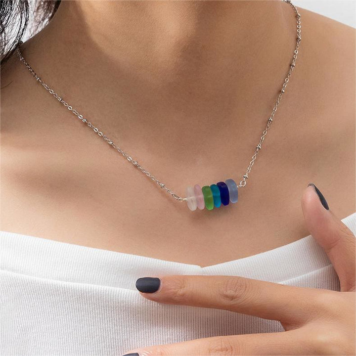 Collier à motif géométrique en verre de mer coloré Olivenorma 