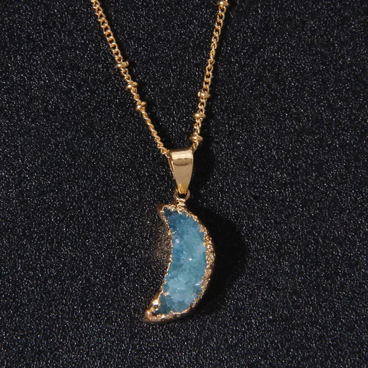 Collier croissant de lune en cristal naturel Olivenorma