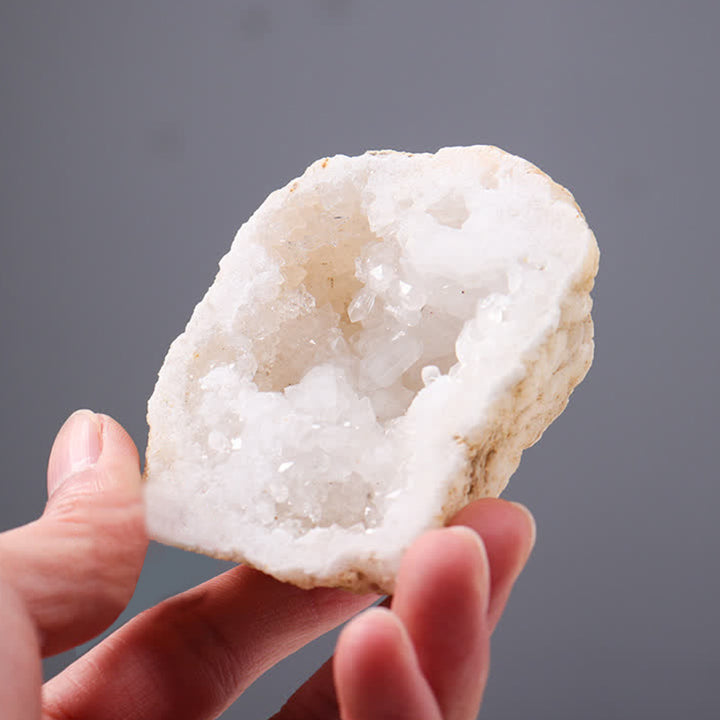Cristal de guérison en pierre naturelle d'agate blanche