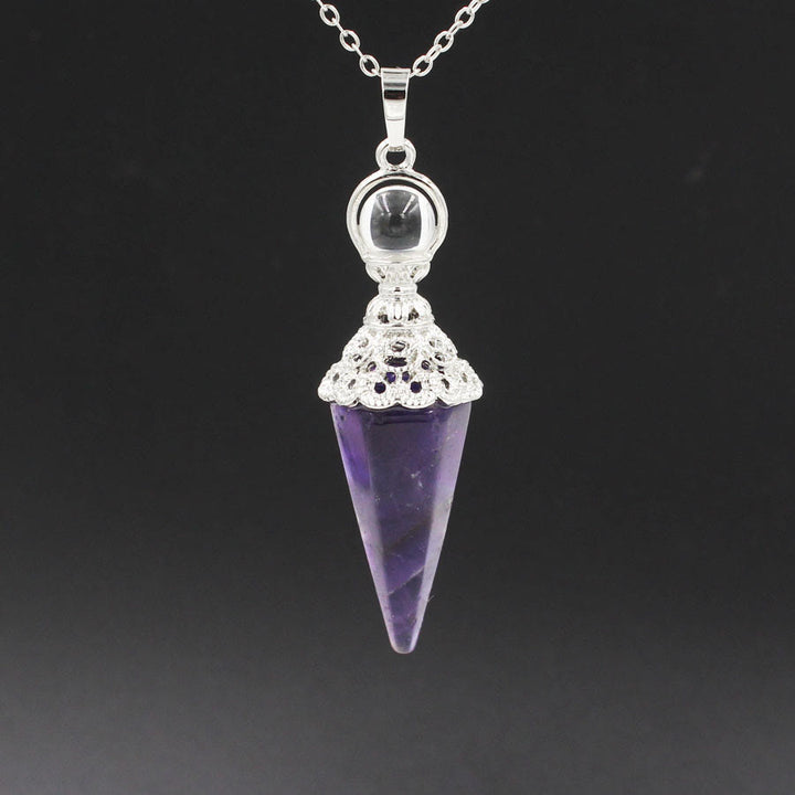 Colliers pendentifs à pointe de cristal de guérison Olivenorma