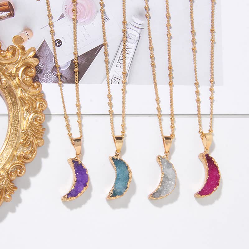 Collier croissant de lune en cristal naturel Olivenorma