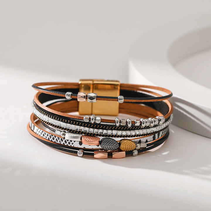 Bracelet en cuir à plusieurs niveaux avec feuille de zircon blanc et hématite Olivenorma