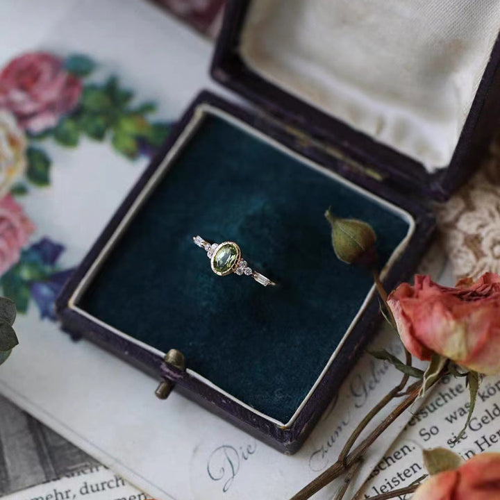 Bague vintage en or 14 carats avec péridot naturel Olivenorma