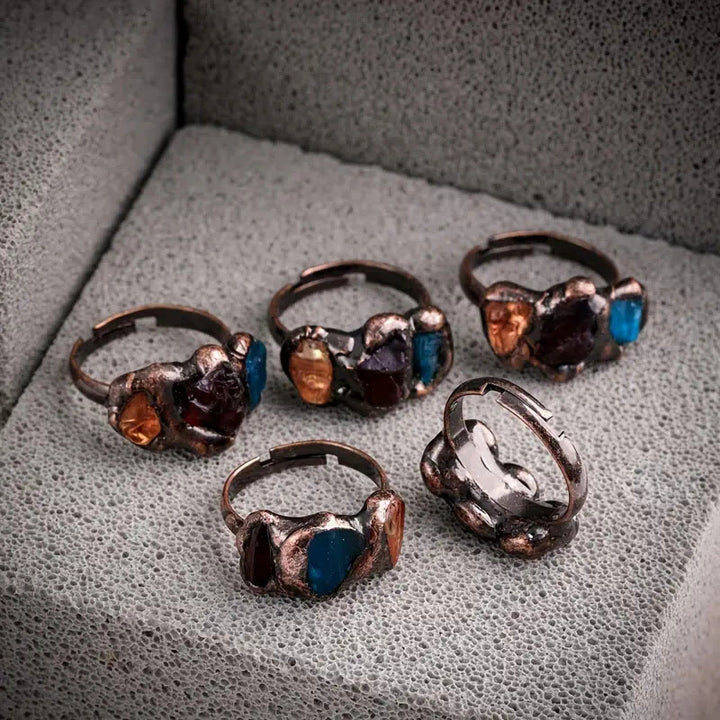 Olivenorma « Le destin » – Bague rétro à 3 cristaux de couleur aléatoire