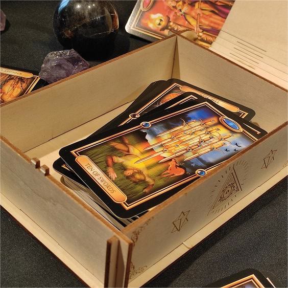 Boîte à tarot en bois Olivenorma Evil Eye 