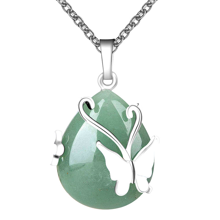Collier en pierres précieuses avec ailes de papillon en cristal