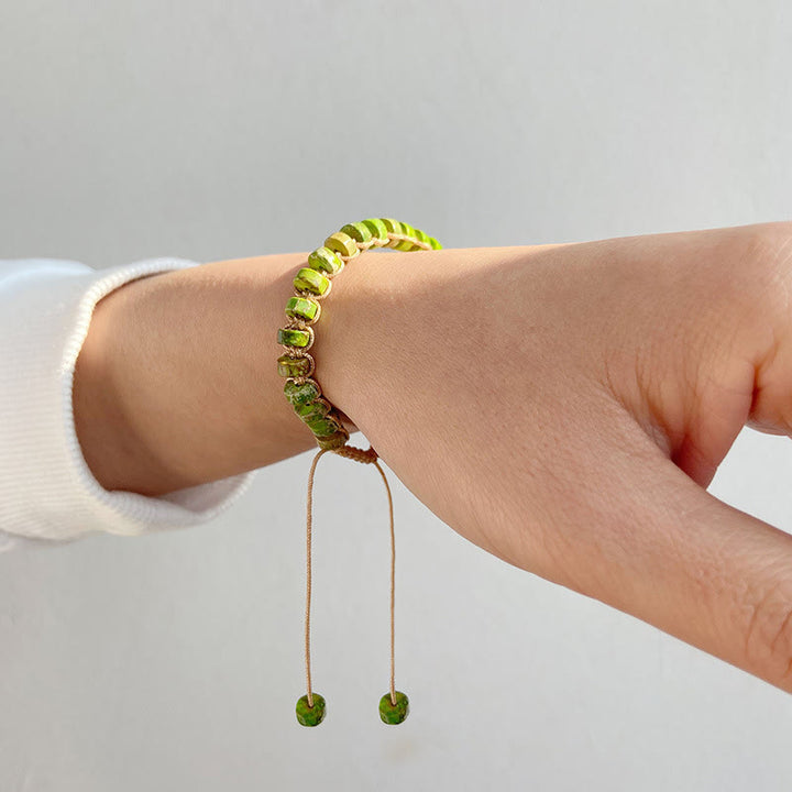 Bracelet tissé en perles de pierre naturelle Olivenorma