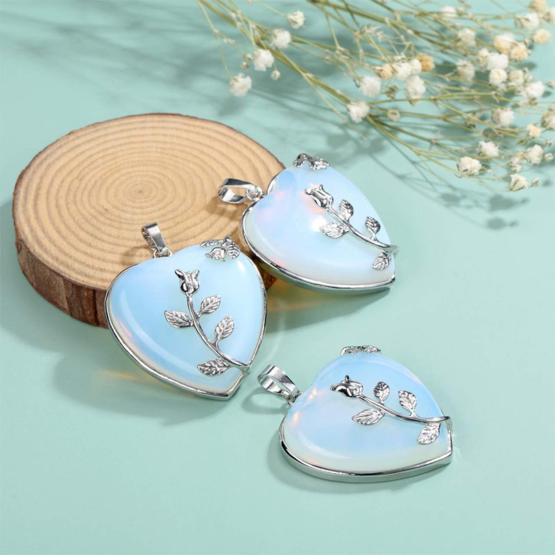 Collier en pierres précieuses en forme de rose en forme de cœur Olivenorma