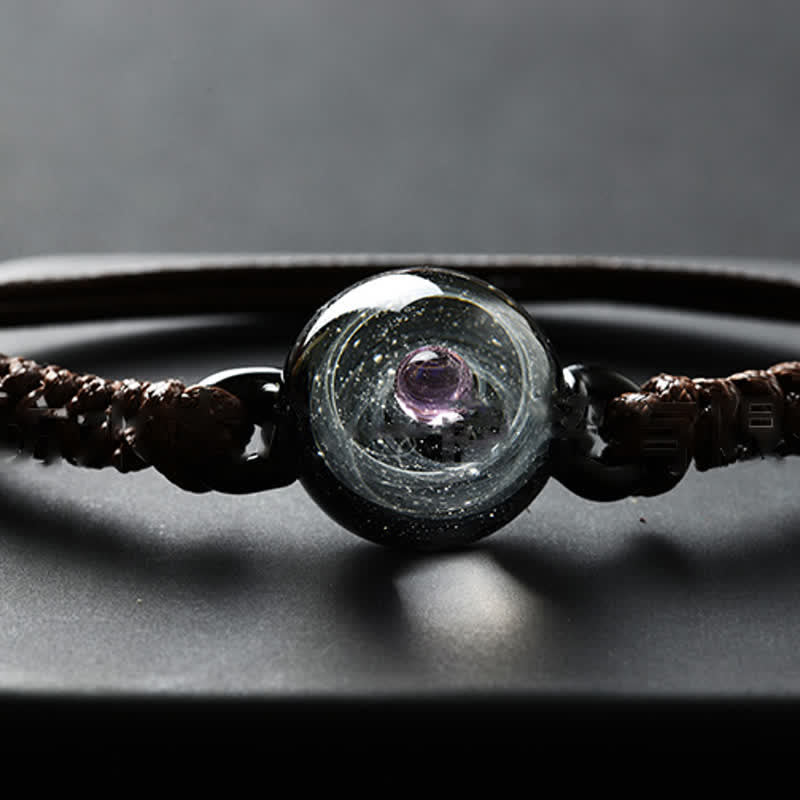 Bracelet créatif en verre avec nébuleuse de l'univers étoilé d' Olivenorma