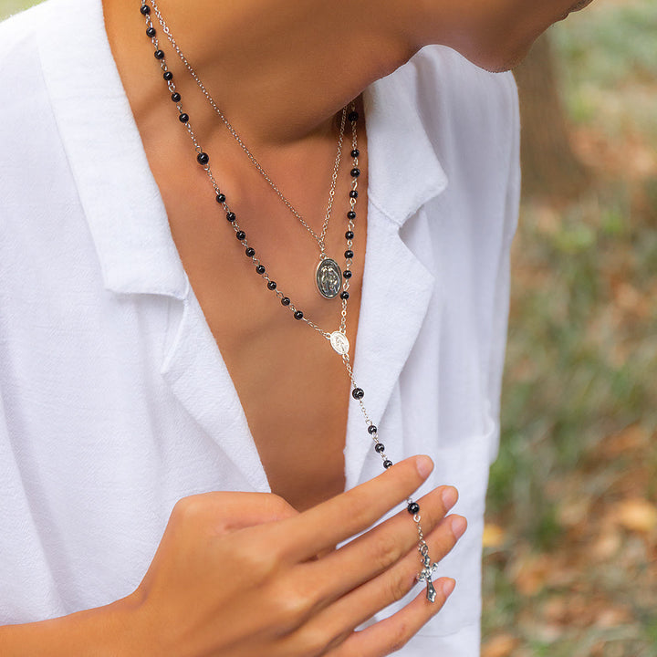 Collier chapelet avec pendentif croix en perles d'obsidienne Olivenorma 
