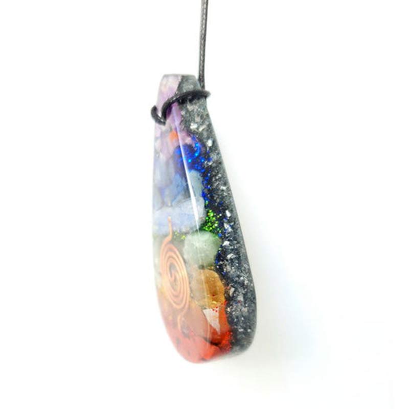 Collier d'orgone de guérison arc-en-ciel des chakras Olivenorma 