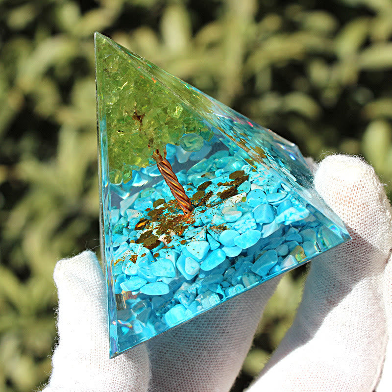 Pyramide d'orgone de l'arbre de vie en amazonite et péridot Olivenorma