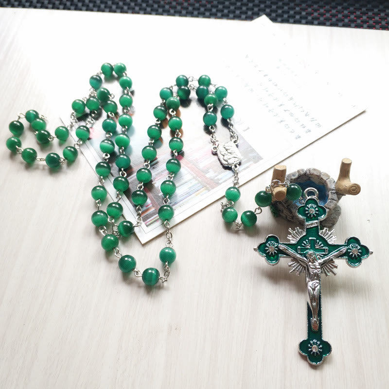 Collier chapelet croix en pierre œil de chat vert Olivenorma 