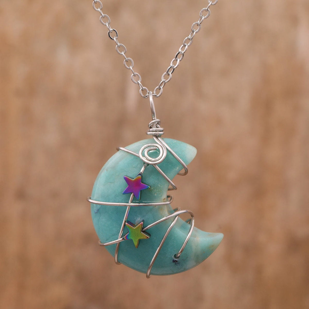 Collier étoile enveloppé de fil de lune en cristal de quartz Olivenorma