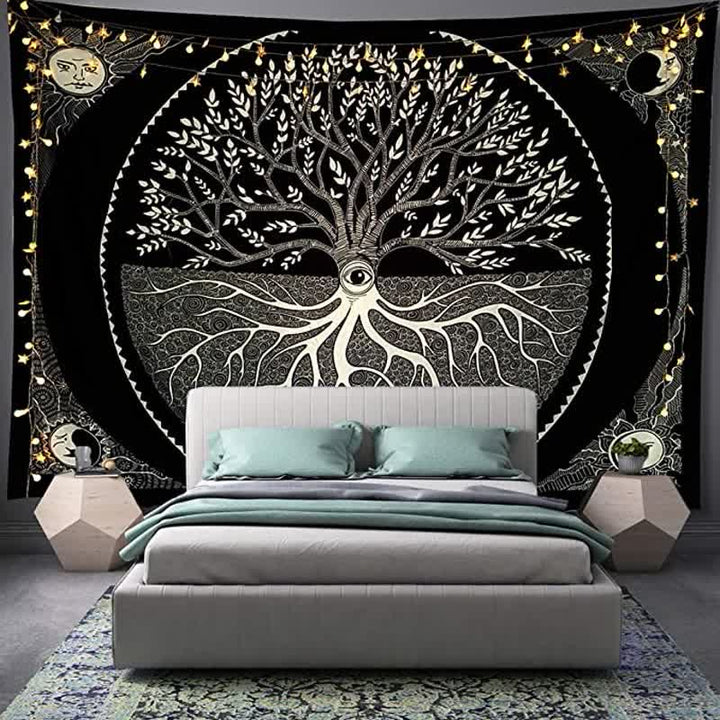 Tapisserie murale représentant l'arbre de vie et l'art de la méditation